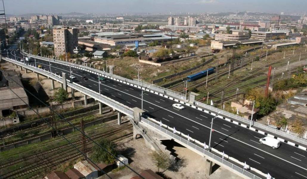 Երևան քաղաքի Գ. Նժդեհ փողոցի Էստակադա-ուղետար